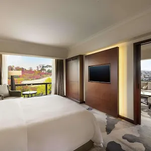 buradan rezervasyon yapın