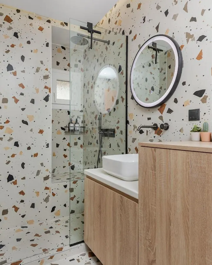 Oasis Diamond Suite Thessaloniki 0*,  Griekenland